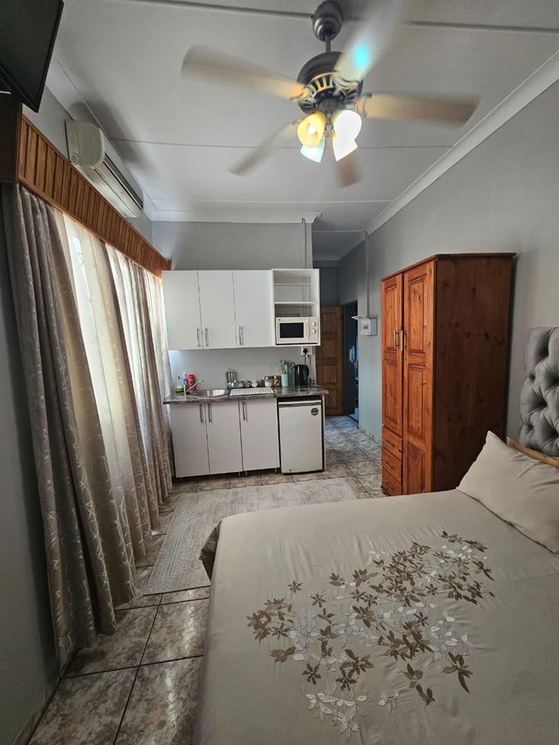 To Let 2 Bedroom Property for Rent in Hadison Park Northern Cape